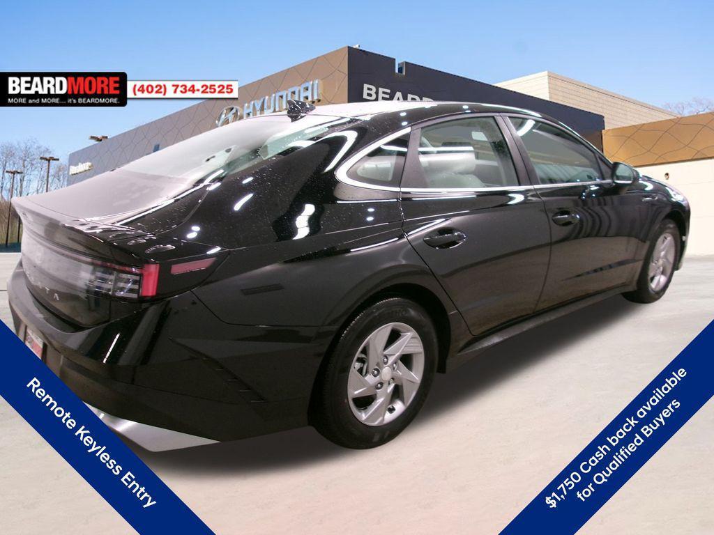 new 2025 Hyundai Sonata car, priced at $23,655