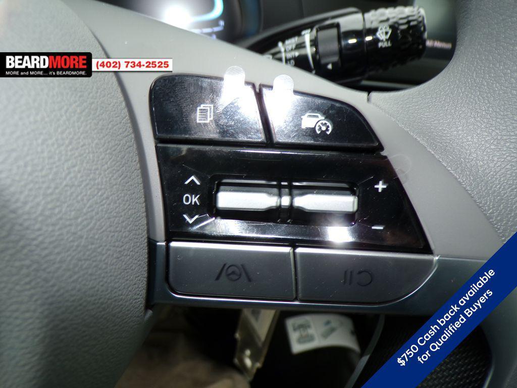 new 2025 Hyundai Elantra car, priced at $21,815