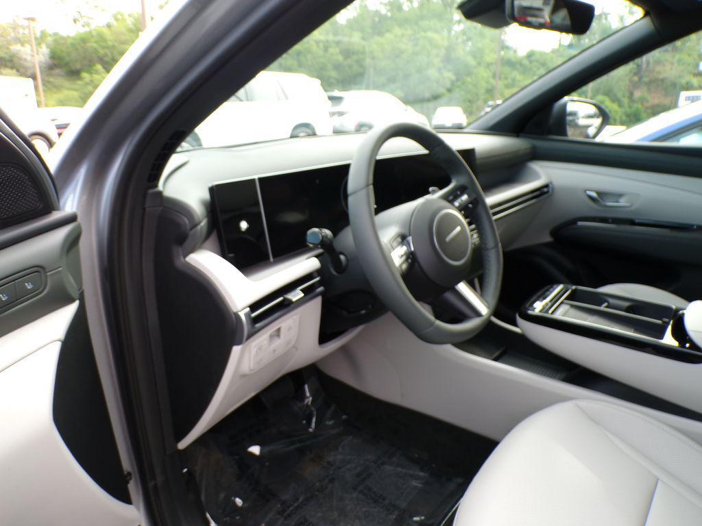 new 2025 Hyundai TUCSON Hybrid car, priced at $40,775
