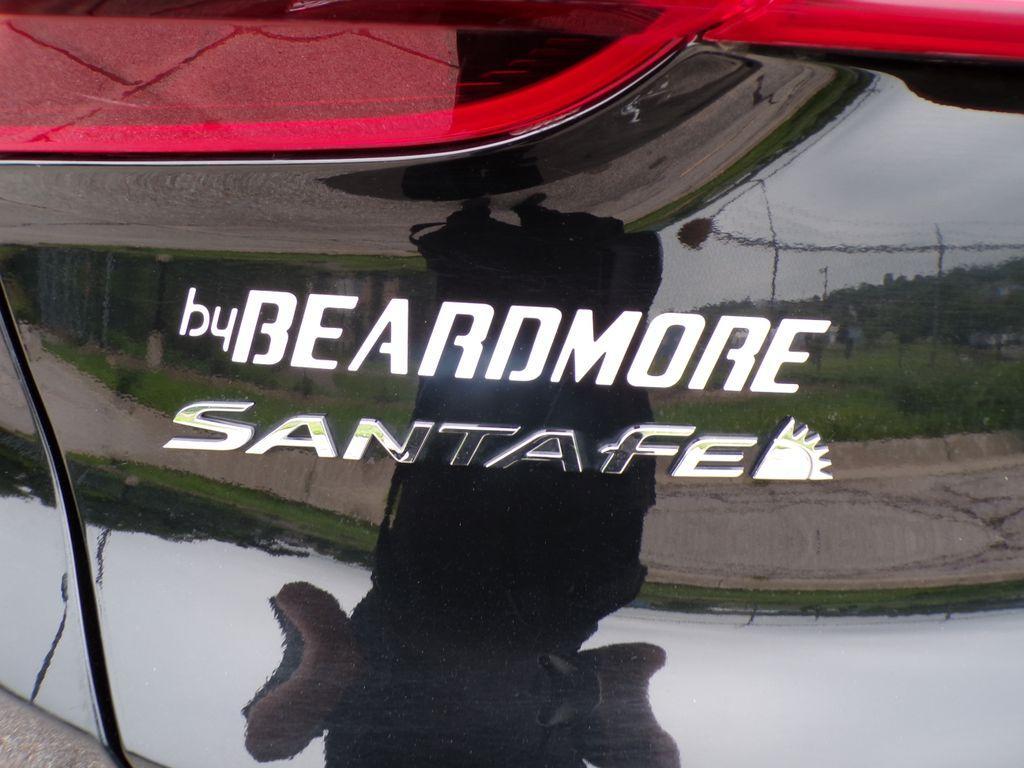 used 2023 Hyundai Santa Fe car, priced at $25,648