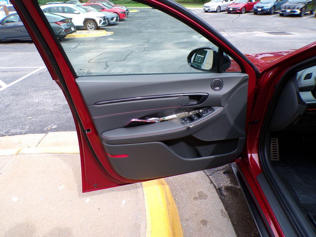 new 2025 Hyundai Sonata car, priced at $34,962