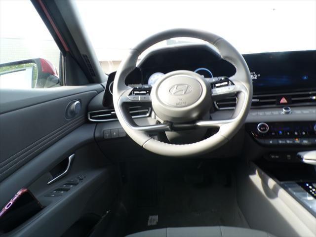 new 2025 Hyundai Elantra car, priced at $26,004