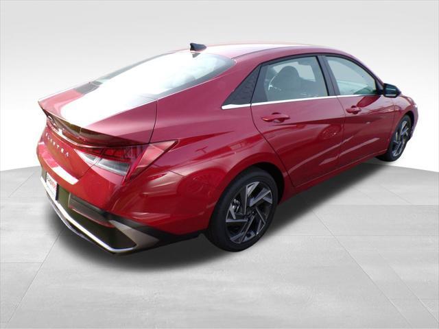 new 2025 Hyundai Elantra car, priced at $26,004