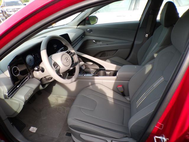 new 2025 Hyundai Elantra car, priced at $26,004