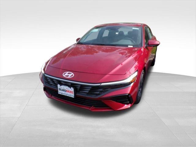 new 2025 Hyundai Elantra car, priced at $26,004