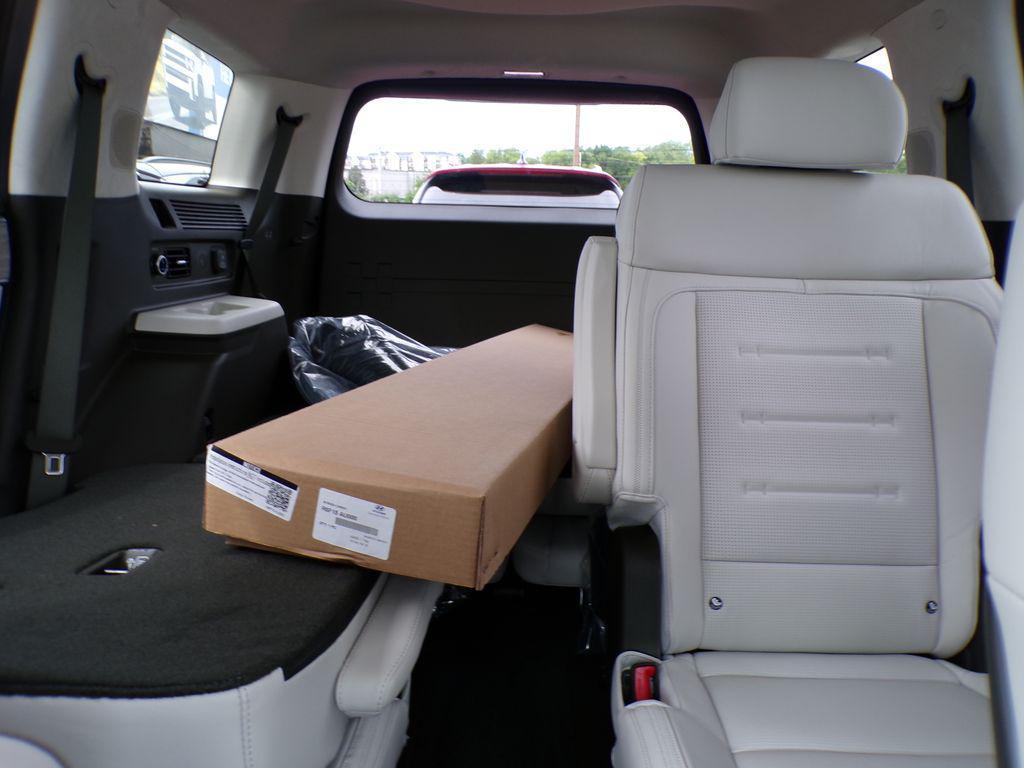 new 2025 Hyundai SANTA FE HEV car, priced at $47,974