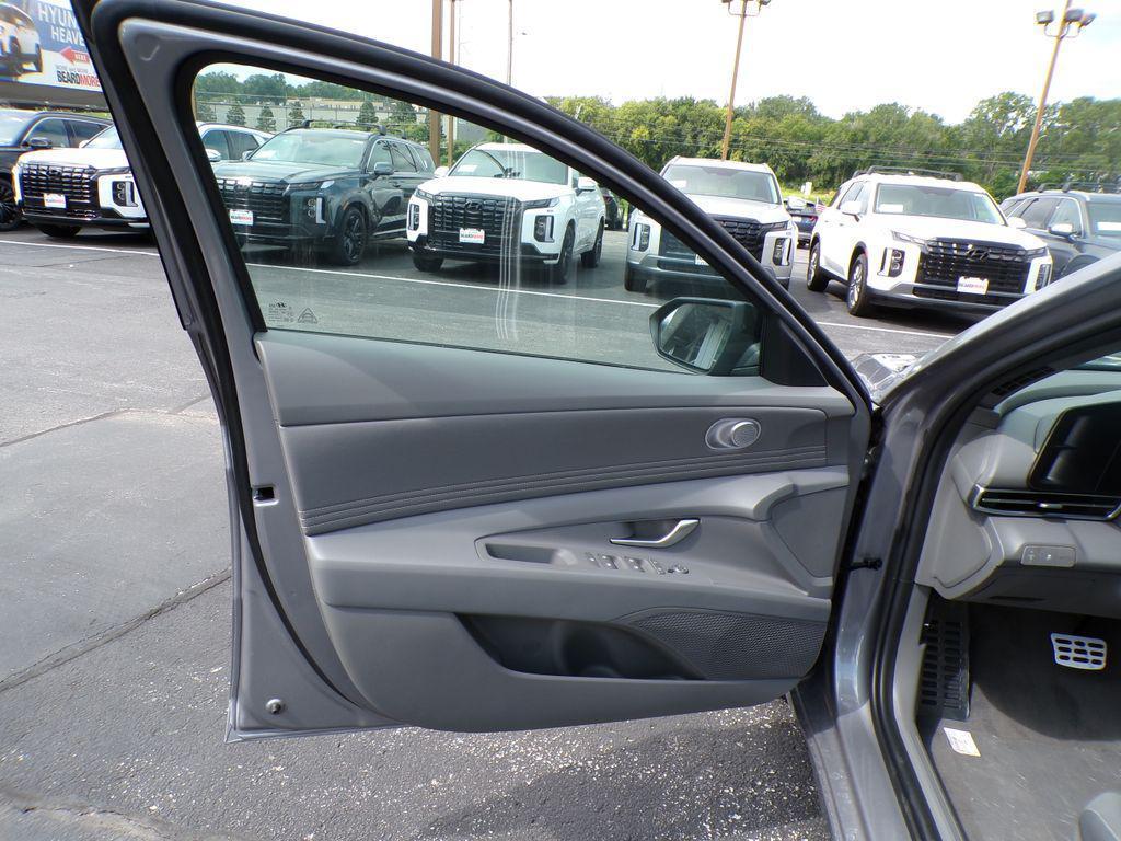 new 2025 Hyundai Elantra car, priced at $23,120
