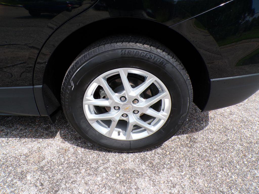 used 2022 Chevrolet Equinox car, priced at $24,227