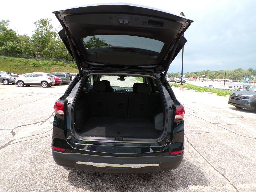 used 2022 Chevrolet Equinox car, priced at $24,227