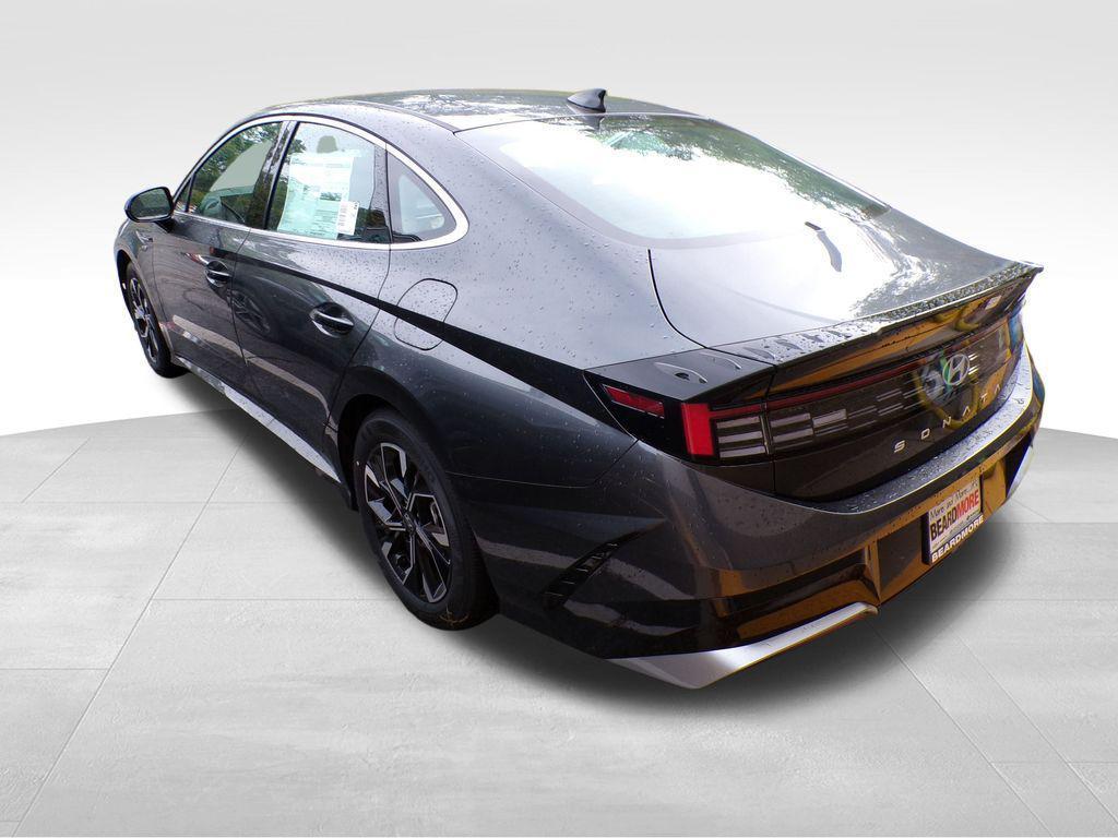 new 2025 Hyundai Sonata car, priced at $28,983