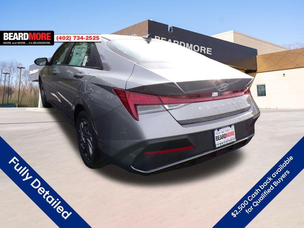 new 2025 Hyundai ELANTRA HEV car, priced at $24,238