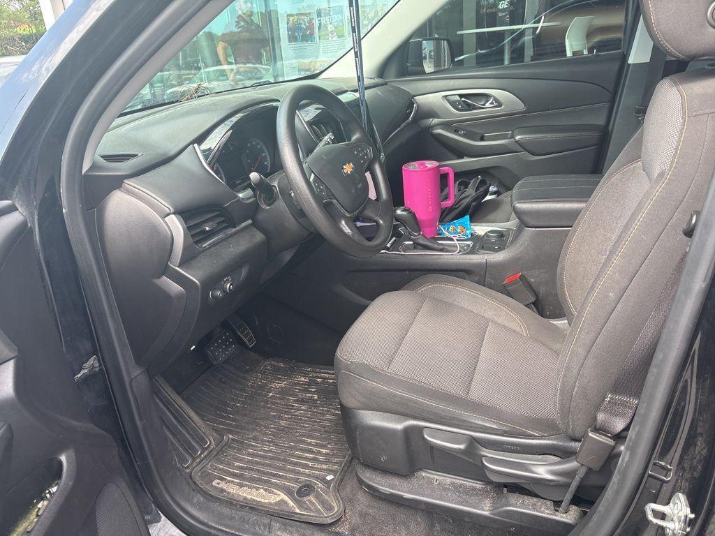 used 2019 Chevrolet Traverse car, priced at $13,885