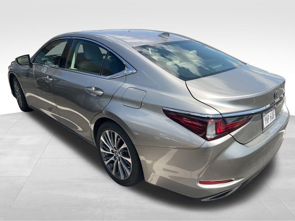used 2019 Lexus ES 350 car, priced at $29,270