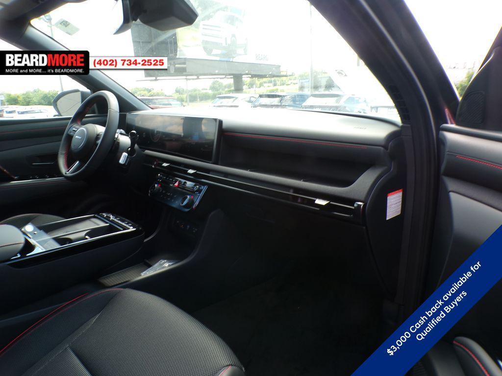 new 2025 Hyundai TUCSON Hybrid car, priced at $35,711