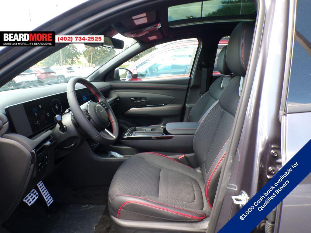 new 2025 Hyundai TUCSON Hybrid car, priced at $35,711