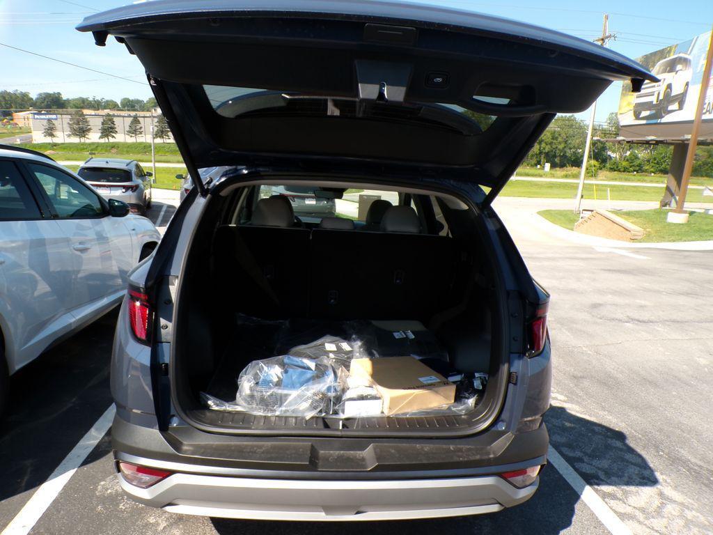 new 2025 Hyundai Tucson car, priced at $31,481