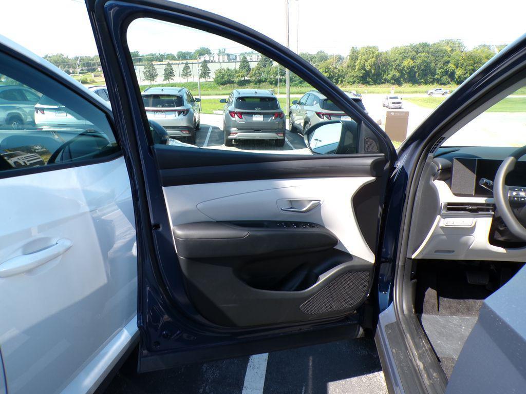 new 2025 Hyundai Tucson car, priced at $31,481