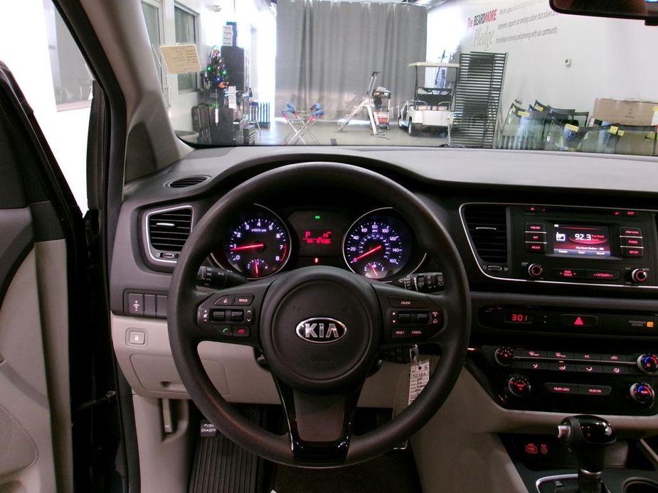 used 2015 Kia Sedona car, priced at $5,977