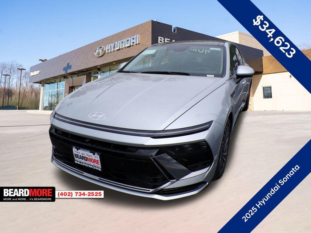 new 2025 Hyundai Sonata Hybrid car, priced at $34,623