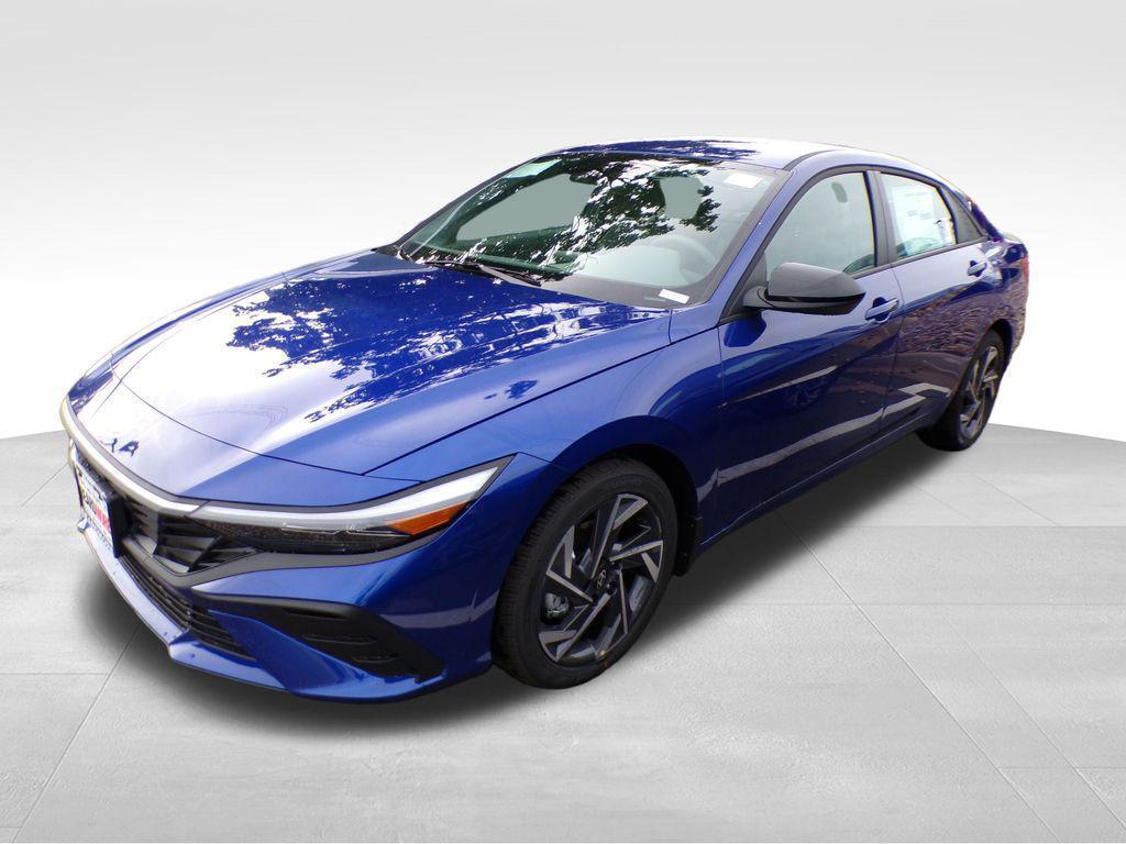 new 2025 Hyundai Elantra car, priced at $23,061