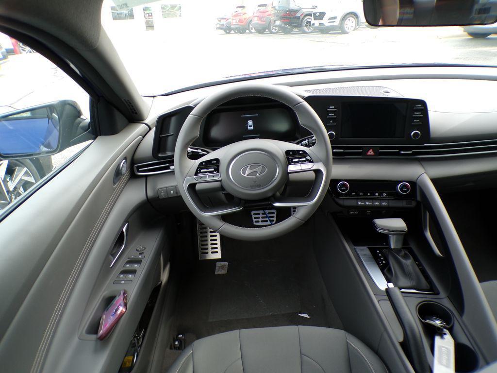 new 2025 Hyundai Elantra car, priced at $23,061