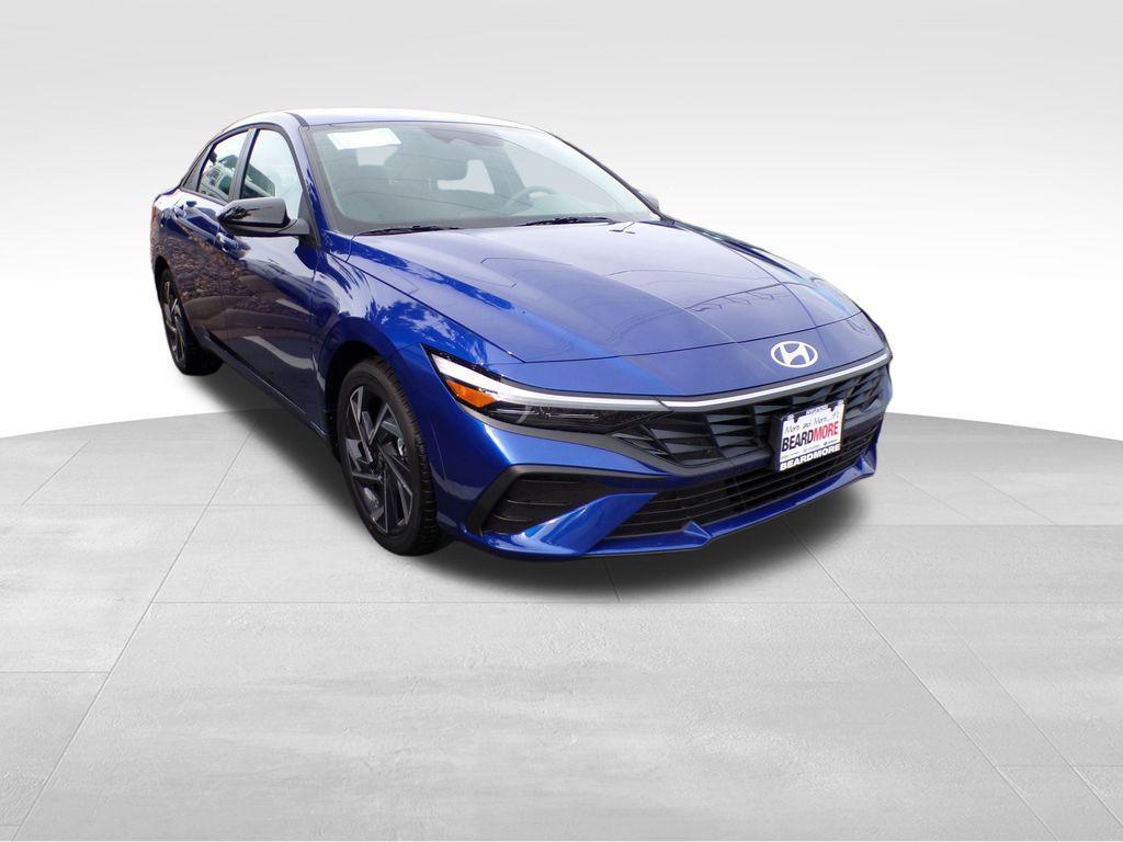 new 2025 Hyundai Elantra car, priced at $23,061