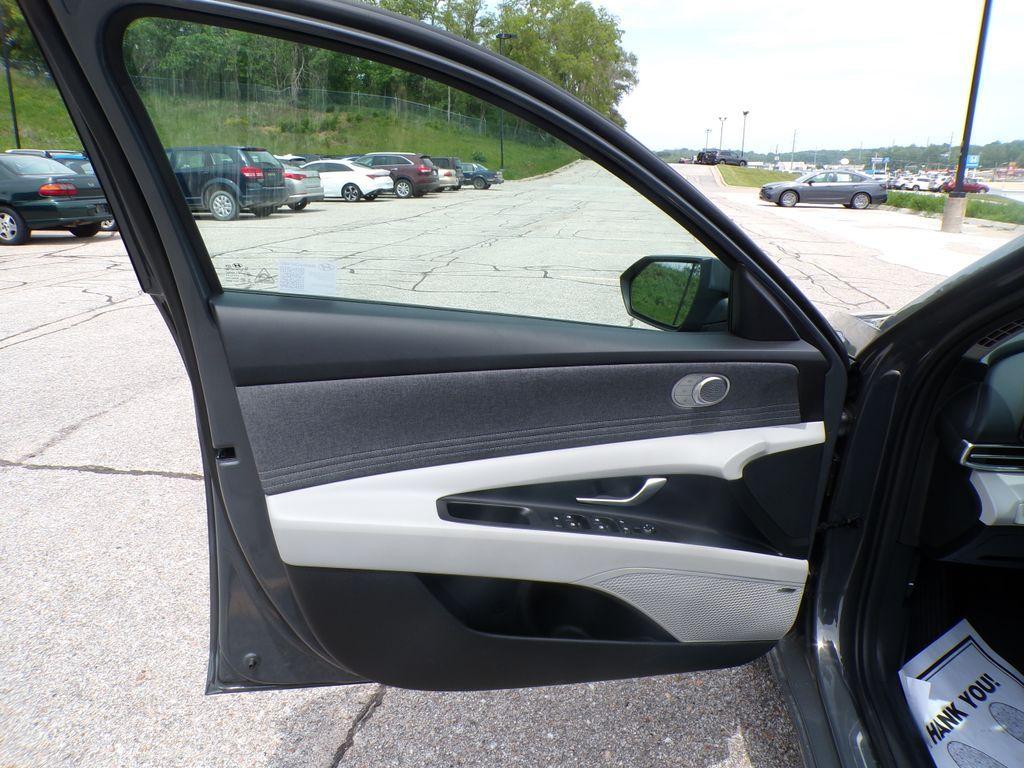 used 2025 Hyundai ELANTRA HEV car, priced at $30,256
