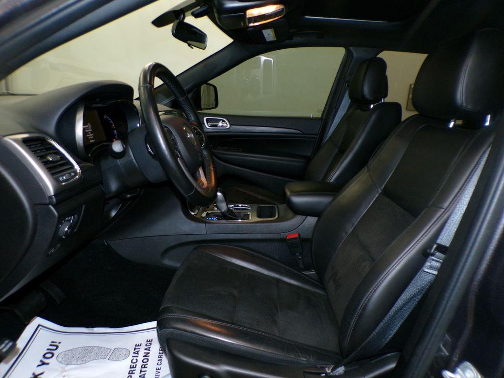 used 2021 Jeep Grand Cherokee car, priced at $22,965