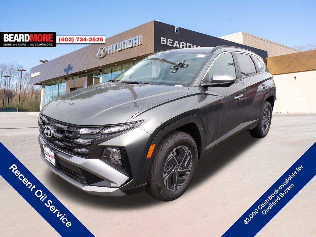 new 2025 Hyundai TUCSON Hybrid car, priced at $33,128