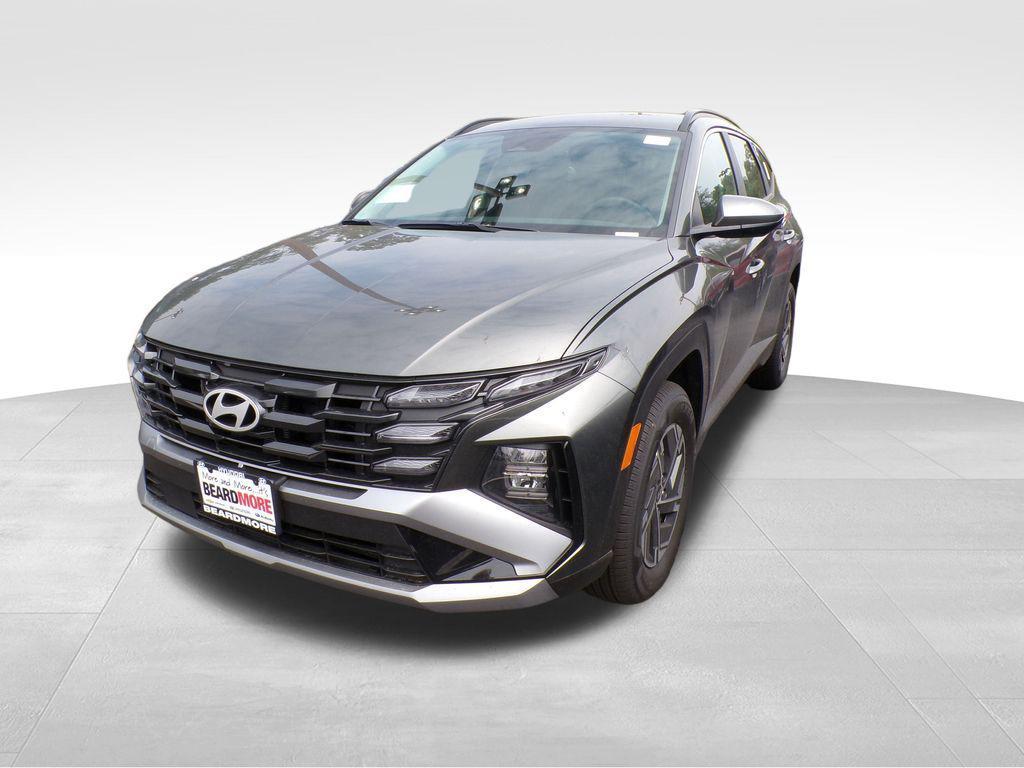 new 2025 Hyundai TUCSON Hybrid car, priced at $33,128