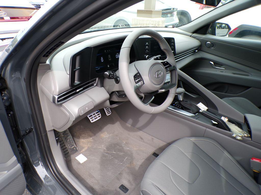 new 2025 Hyundai Elantra car, priced at $23,061