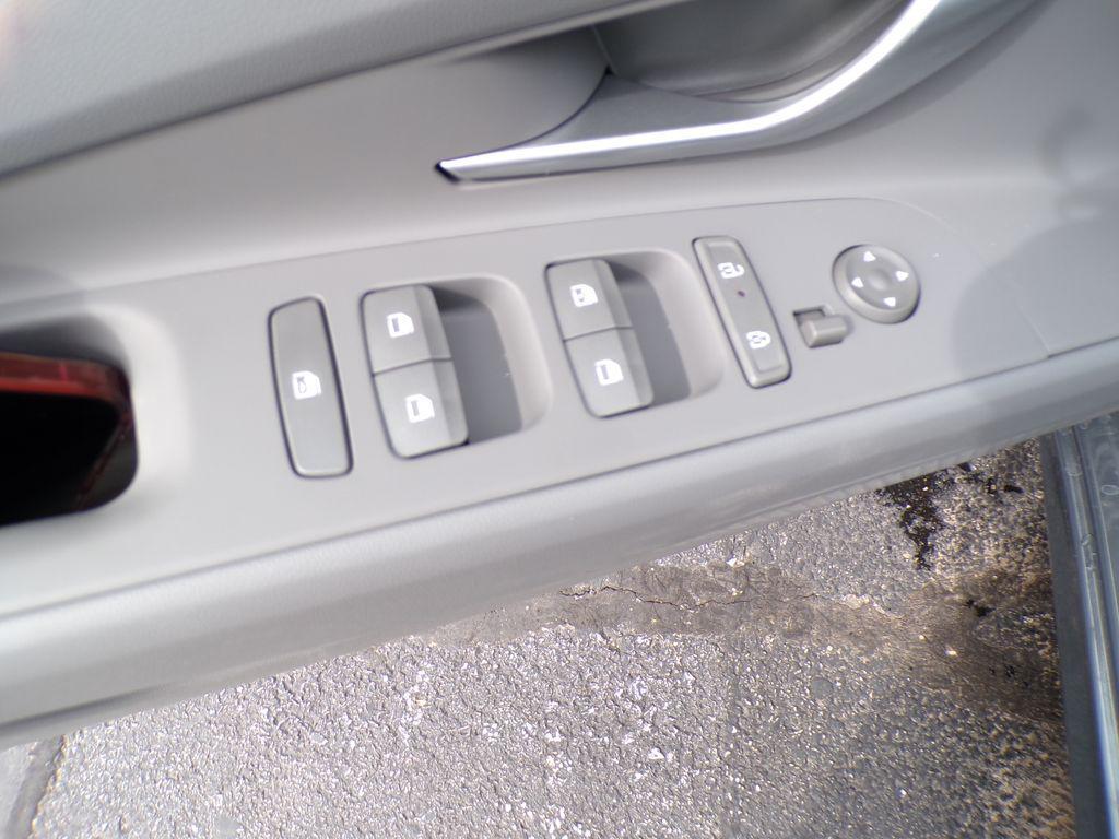 new 2025 Hyundai Elantra car, priced at $23,061