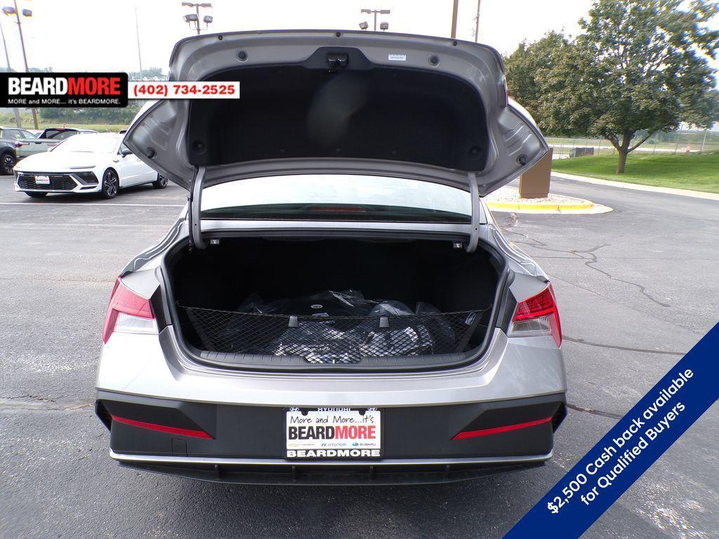 new 2025 Hyundai ELANTRA HEV car, priced at $25,133