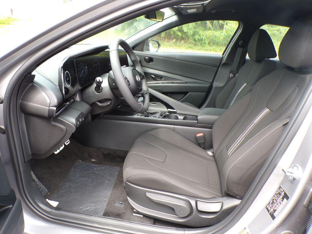 new 2025 Hyundai ELANTRA HEV car, priced at $26,133