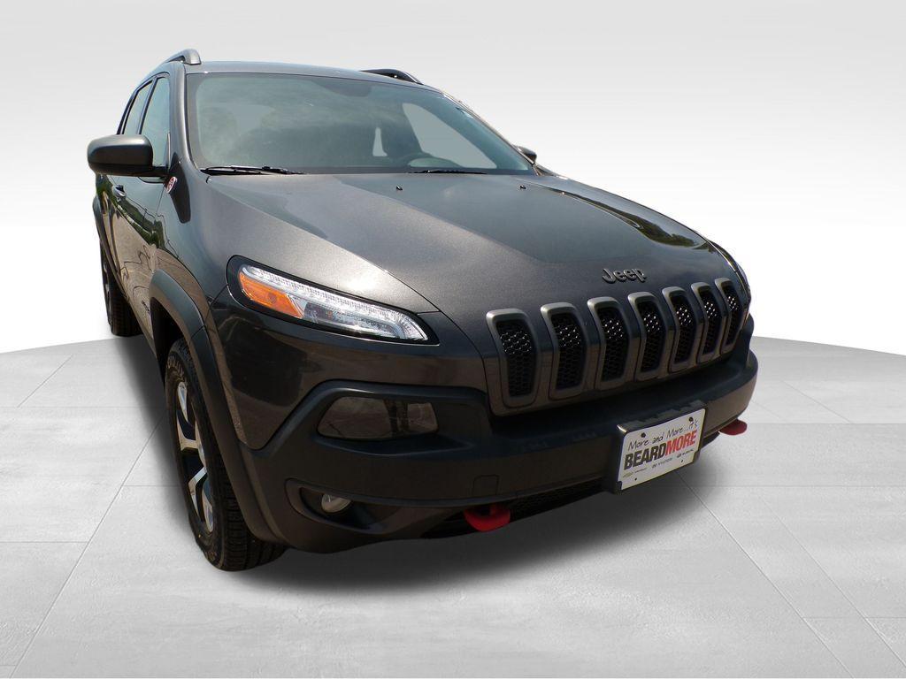 used 2014 Jeep Cherokee car, priced at $13,583