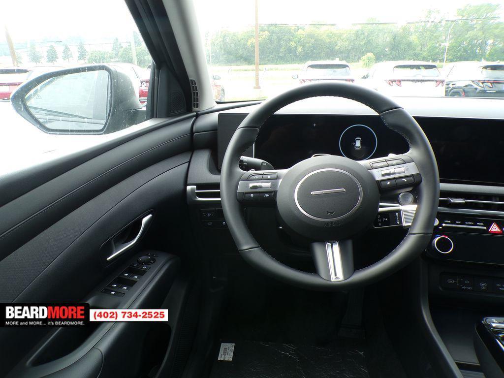 new 2025 Hyundai TUCSON Hybrid car, priced at $36,026