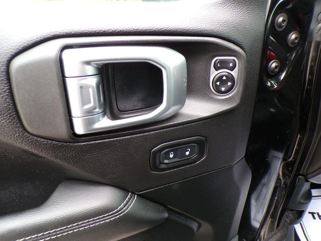 used 2020 Jeep Gladiator car, priced at $34,022