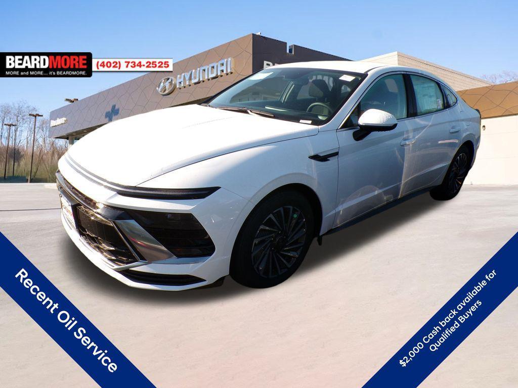 new 2025 Hyundai Sonata Hybrid car, priced at $28,719