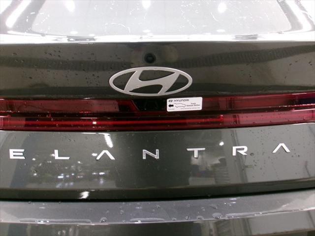 new 2024 Hyundai Elantra car, priced at $25,287