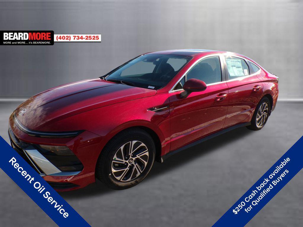 new 2026 Hyundai Sonata Hybrid car, priced at $31,095