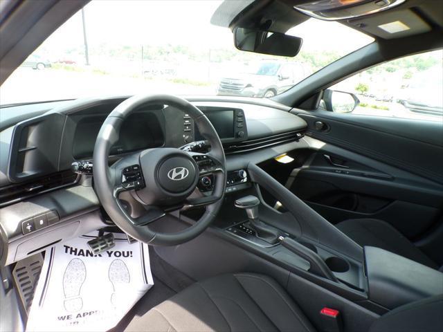 new 2025 Hyundai Elantra car, priced at $22,756