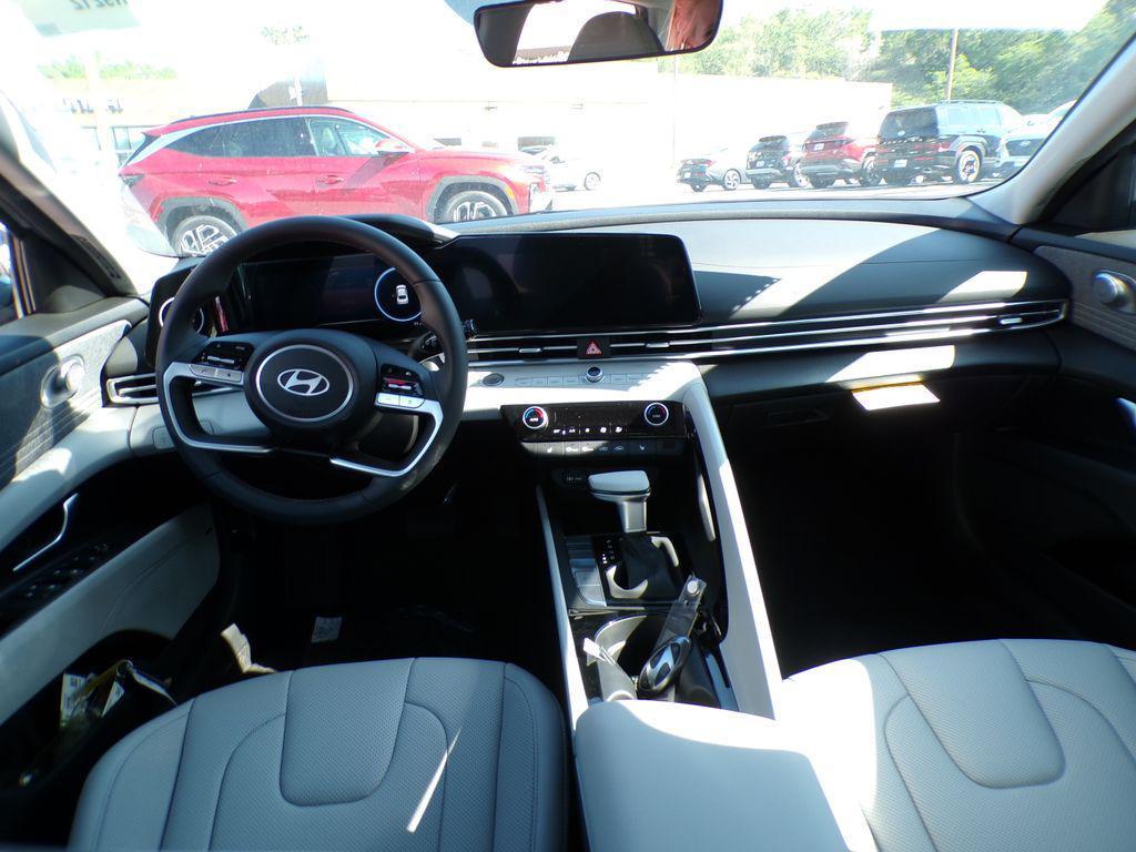 new 2025 Hyundai Elantra car, priced at $26,494