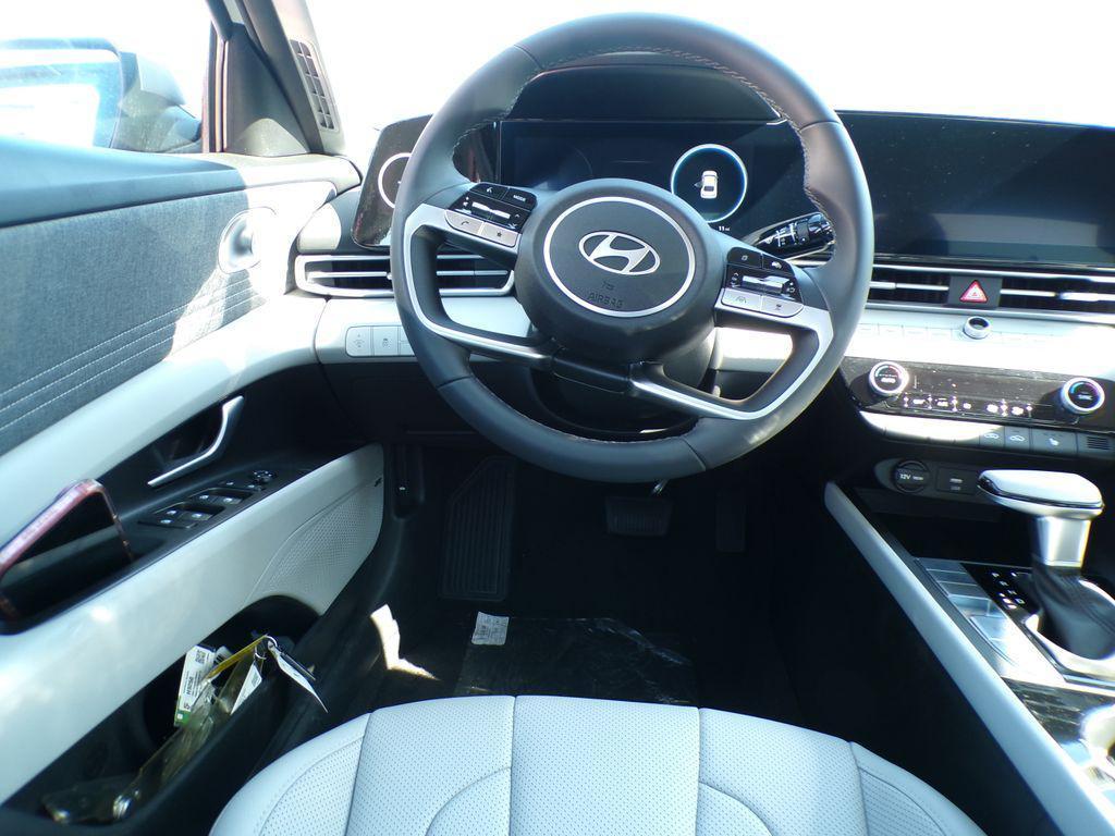 new 2025 Hyundai Elantra car, priced at $26,494