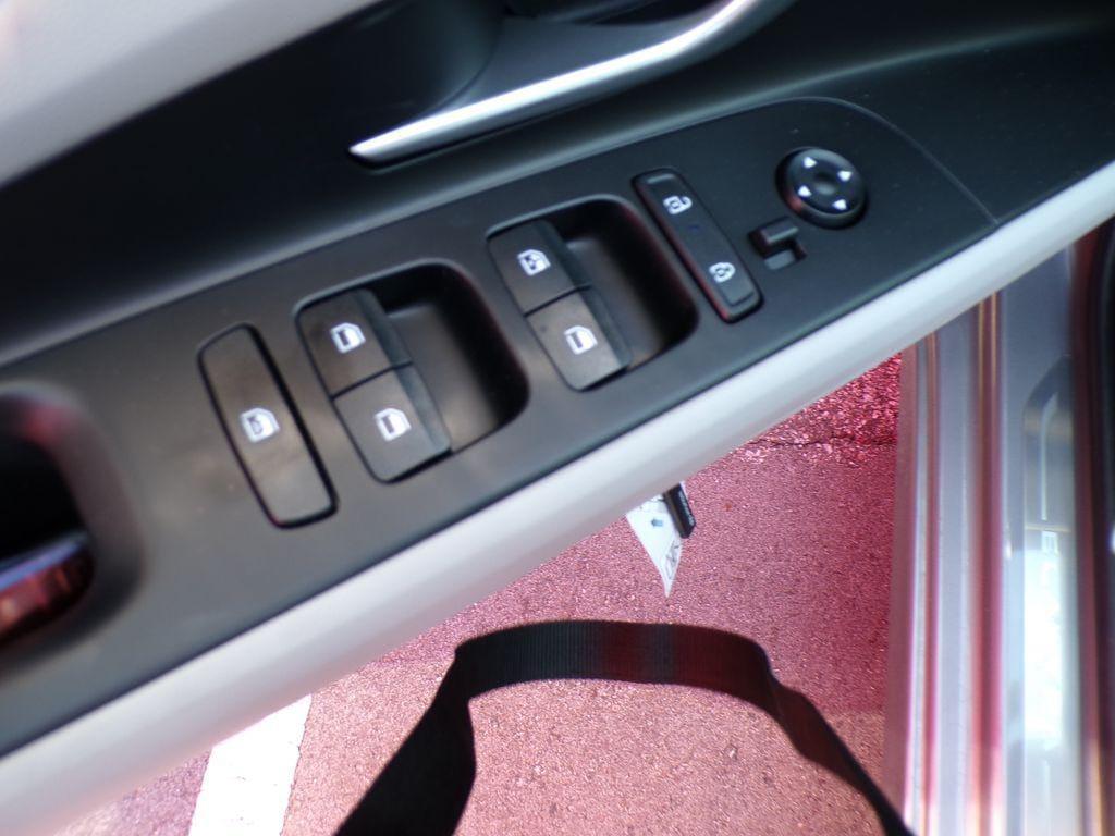 new 2025 Hyundai Elantra car, priced at $26,494