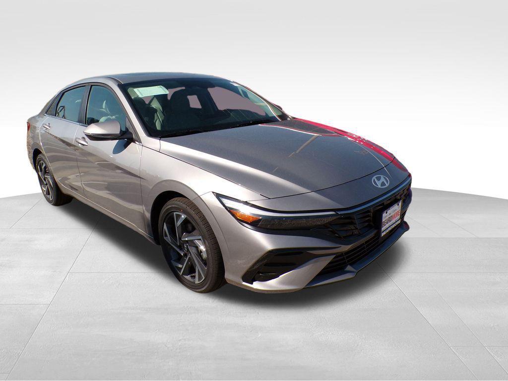 new 2025 Hyundai Elantra car, priced at $26,494