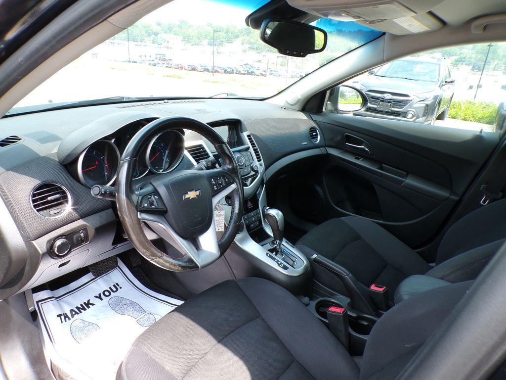 used 2014 Chevrolet Cruze car, priced at $7,923
