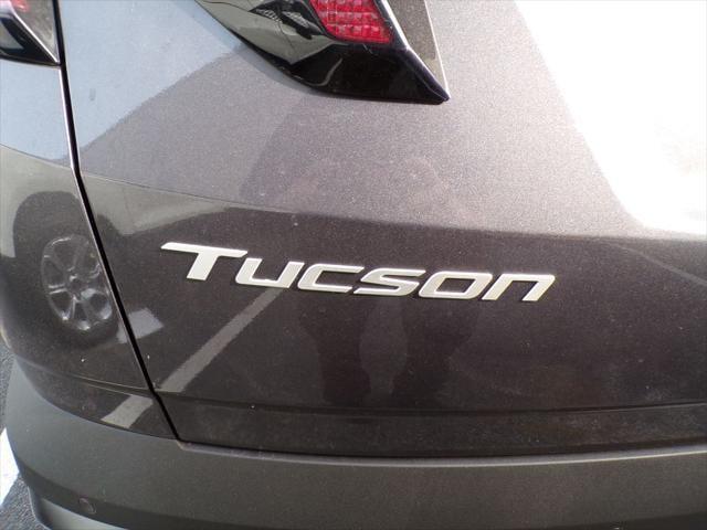 new 2025 Hyundai TUCSON Hybrid car, priced at $40,391