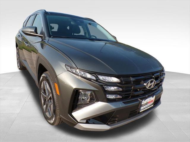 new 2025 Hyundai TUCSON Hybrid car, priced at $36,096