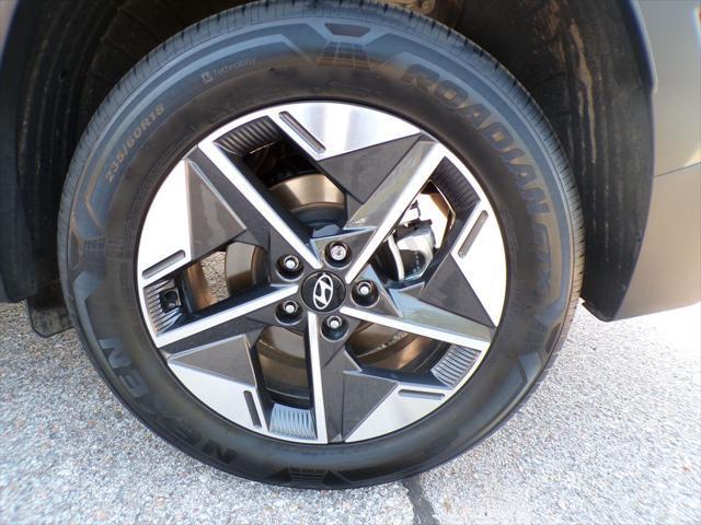 new 2025 Hyundai TUCSON Hybrid car, priced at $36,096