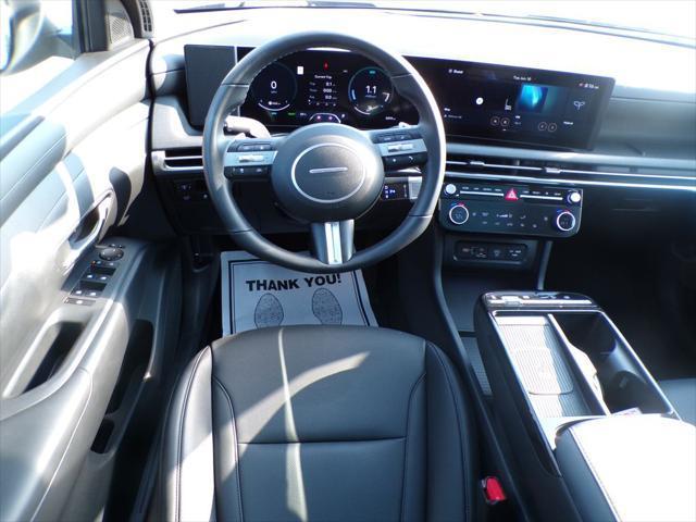 new 2025 Hyundai TUCSON Hybrid car, priced at $36,096